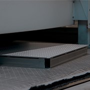 Horizontal mill