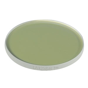 LA1258-B - N-BK7 Plano-Convex Lens, Ø1in, f = 2000 mm, AR Coating: 650 - 1050 nm
